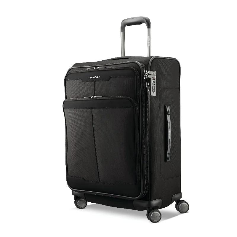 Samsonite Silhouette 17 Medium Spinner