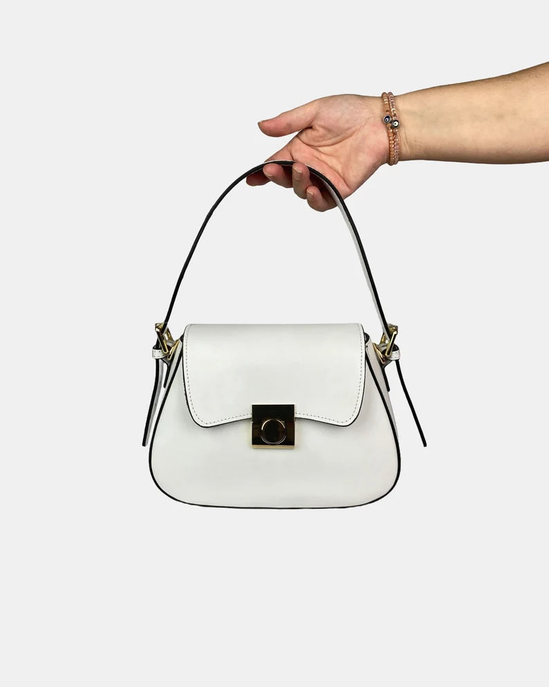 Leather Top Handle Bag: Timeless Elegance, Everyday Convenience