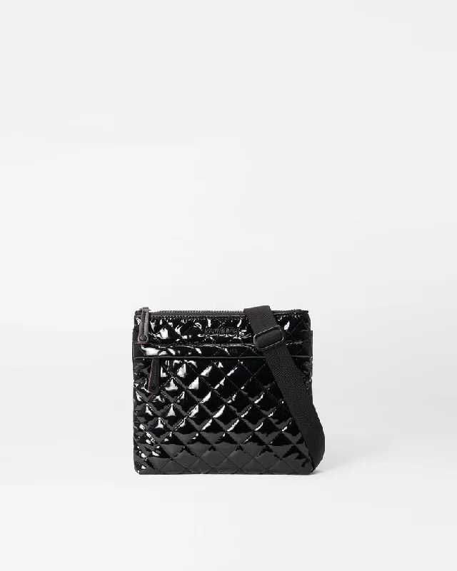 Metro Flat Crossbody Medium Black Lacquer