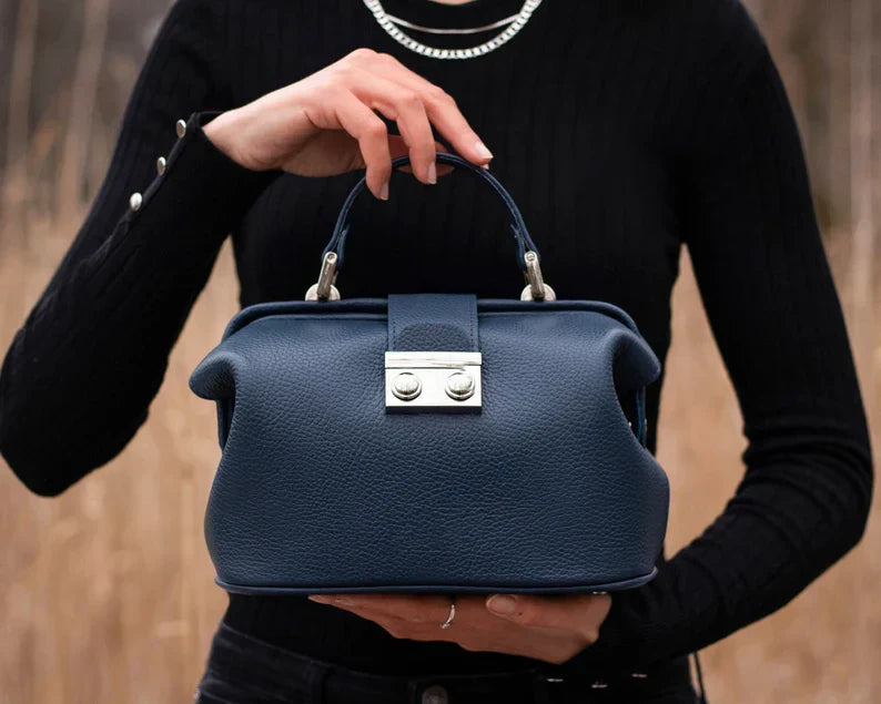 Timeless Elegance: The Ultimate Women's Leather Shoulder Bag